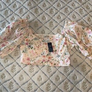Abercrombie & Fitch Floral Blouse- Never worn